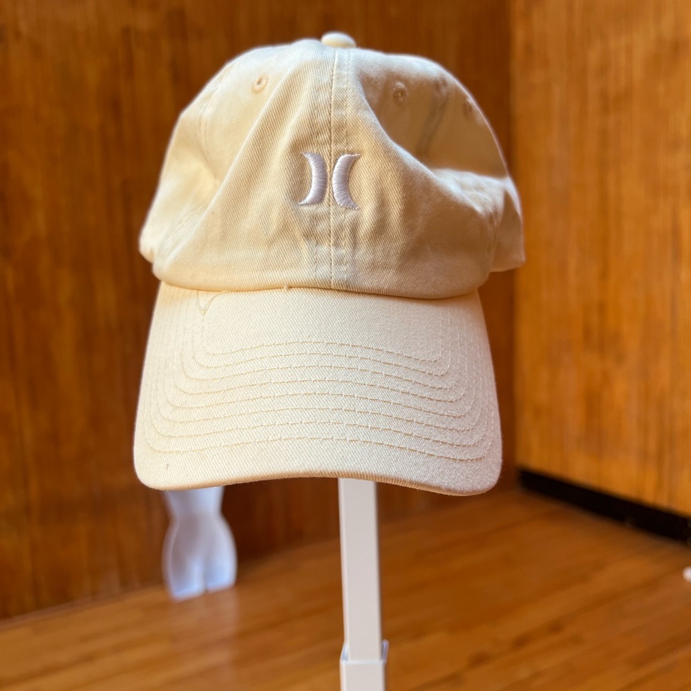 Hurley Yellow and White Cap